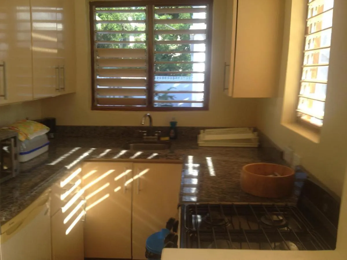 Almond Tree Villa Ocho Rios